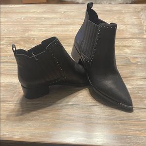 NWT Marc Fisher bootie